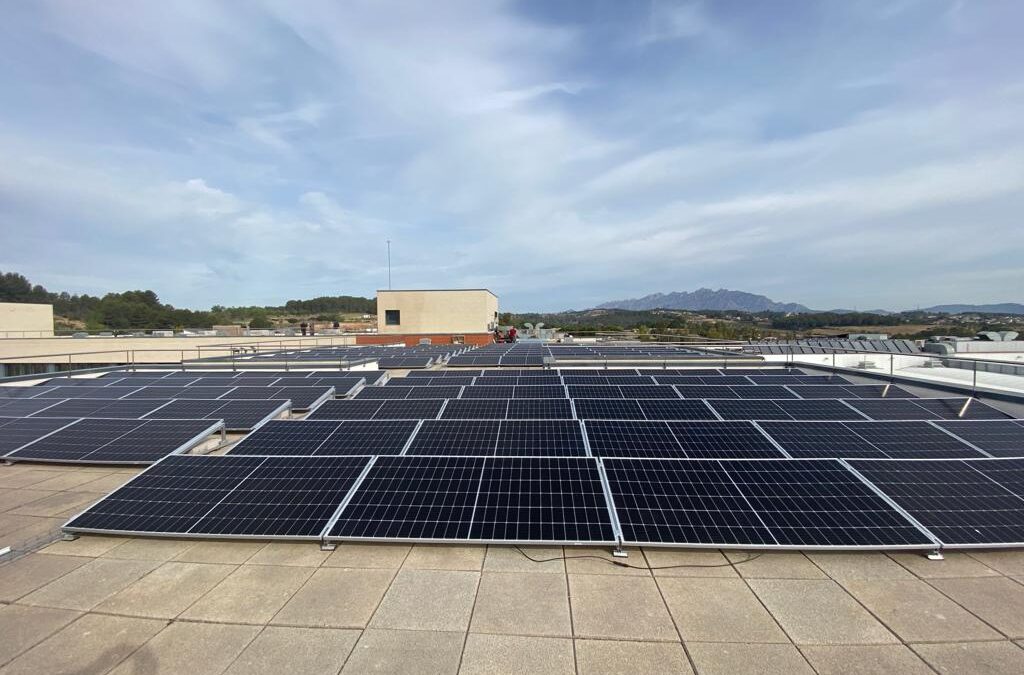 Instalación de Placas Solares en los Colegios Global Educate